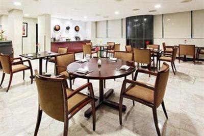 фото отеля Holiday Inn Parque Fundidora Monterrey