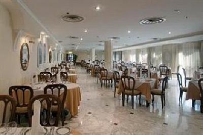 фото отеля Crowne Plaza Moscow World Trade Center