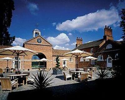 фото отеля Four Seasons Hotel Hampshire Hook