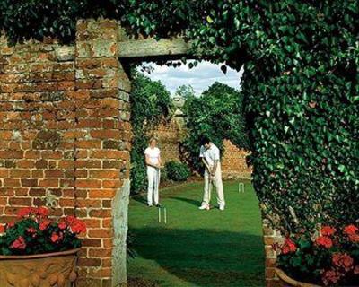 фото отеля Four Seasons Hotel Hampshire Hook