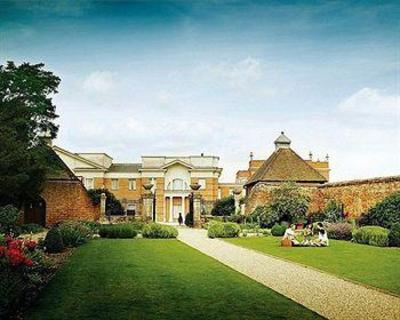 фото отеля Four Seasons Hotel Hampshire Hook