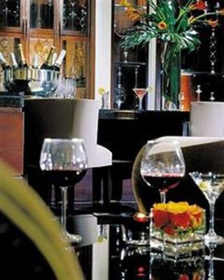 фото отеля Four Seasons Hotel Hampshire Hook