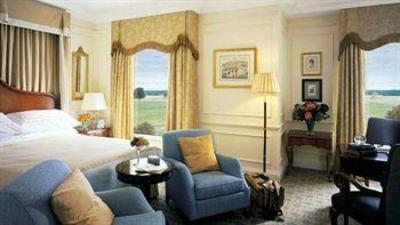 фото отеля Four Seasons Hotel Hampshire Hook