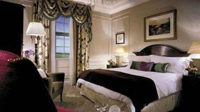 фото отеля Four Seasons Hotel Hampshire Hook