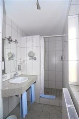 фото отеля Hotel Zur Schmiede