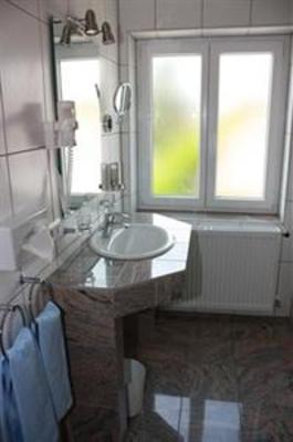 фото отеля Hotel Zur Schmiede