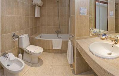 фото отеля Hotel Neptuno Tossa De Mar