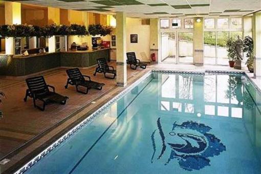 фото отеля Dartmouth Golf & Country Club