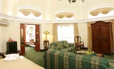 фото отеля Plaza Camelinas Hotel Queretaro