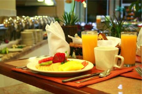 фото отеля Plaza Camelinas Hotel Queretaro