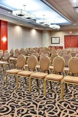 фото отеля Holiday Inn Express Hotel & Suites Newmarket