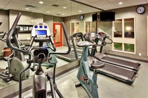 фото отеля Holiday Inn Express Hotel & Suites Newmarket