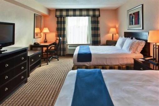 фото отеля Holiday Inn Express Hotel & Suites Newmarket