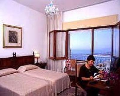 фото отеля Mediterranee Hotel