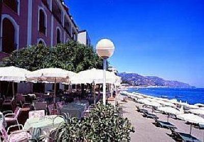 фото отеля Mediterranee Hotel