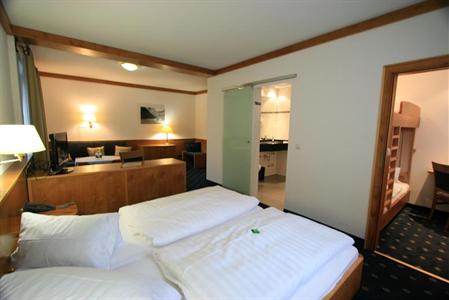 фото отеля Hotel Pension Seeblick Bad Reichenhall