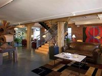 Lancaster Arts Hotel