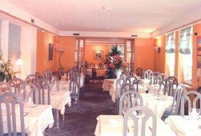 фото отеля Hotel Relais de Vincey