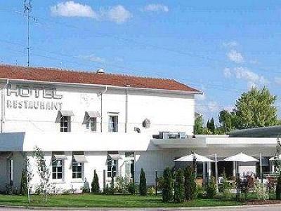 фото отеля Hotel Relais de Vincey