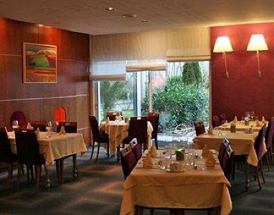 фото отеля Hotel Relais de Vincey
