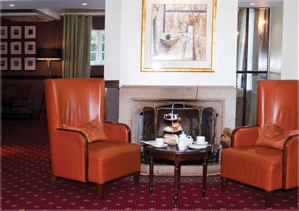 фото отеля Best Western Frensham Pond Hotel Farnham