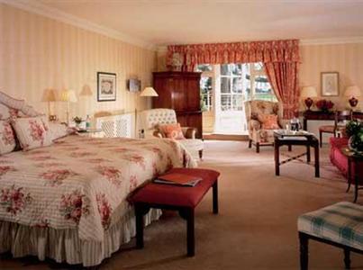 фото отеля Chewton Glen Hotel New Milton