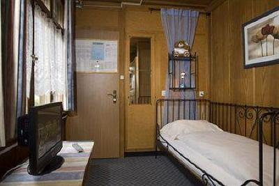 фото отеля Chalet Hotel Bernerhof Wengen
