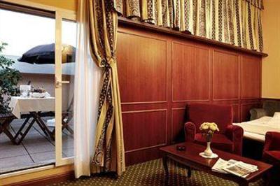 фото отеля Santa Barbara Hotel