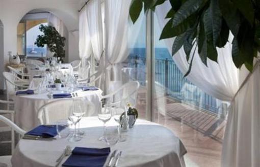 фото отеля Hotel Gabbiano Azzurro