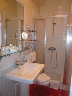 фото отеля Relais Du Bas Limousin Hotel Sadroc