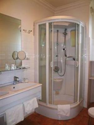 фото отеля Relais Du Bas Limousin Hotel Sadroc
