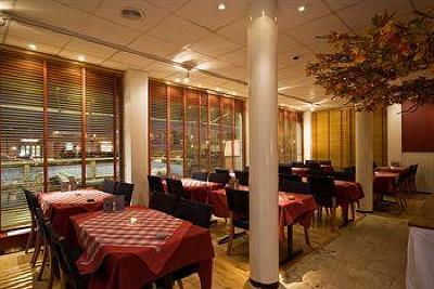 фото отеля Best Western Capital Hotel