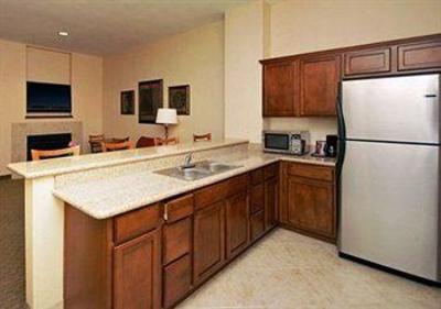 фото отеля Comfort Suites Goodyear