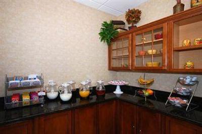 фото отеля Comfort Suites Goodyear