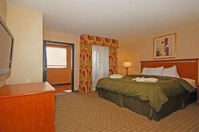 фото отеля Comfort Suites Goodyear