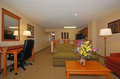 фото отеля Comfort Suites Goodyear