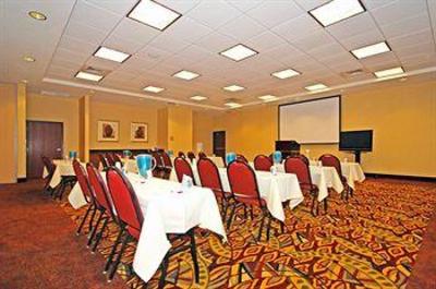 фото отеля Comfort Suites Goodyear