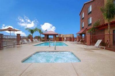 фото отеля Comfort Suites Goodyear