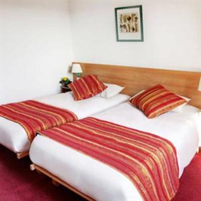 фото отеля BEST WESTERN Uzes Pont du Gard