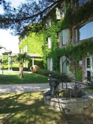 фото отеля BEST WESTERN Uzes Pont du Gard
