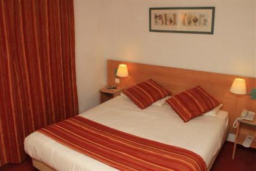 фото отеля BEST WESTERN Uzes Pont du Gard