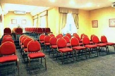 фото отеля Howard Johnson Congreso
