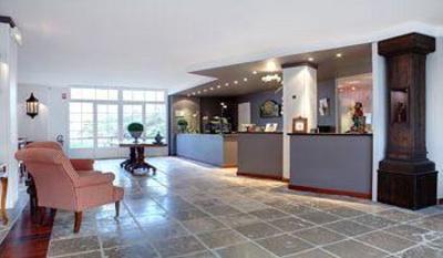 фото отеля Etiolles Country Club