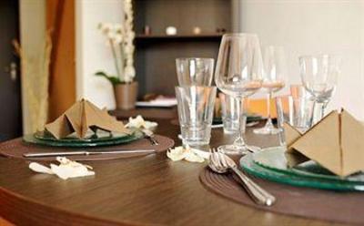 фото отеля Park & Suites Confort