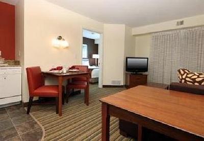 фото отеля Residence Inn by Marriott Potomac Mills