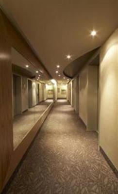 фото отеля International Hotel Suites Calgary