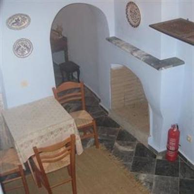 фото отеля Traditional Hotel Ianthe