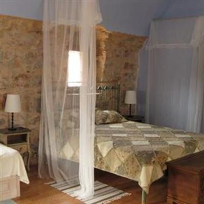 фото отеля Traditional Hotel Ianthe