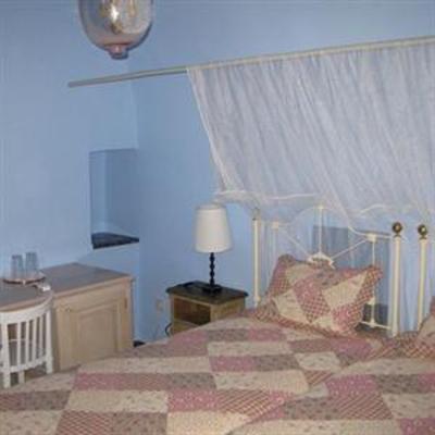 фото отеля Traditional Hotel Ianthe