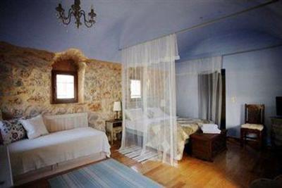 фото отеля Traditional Hotel Ianthe